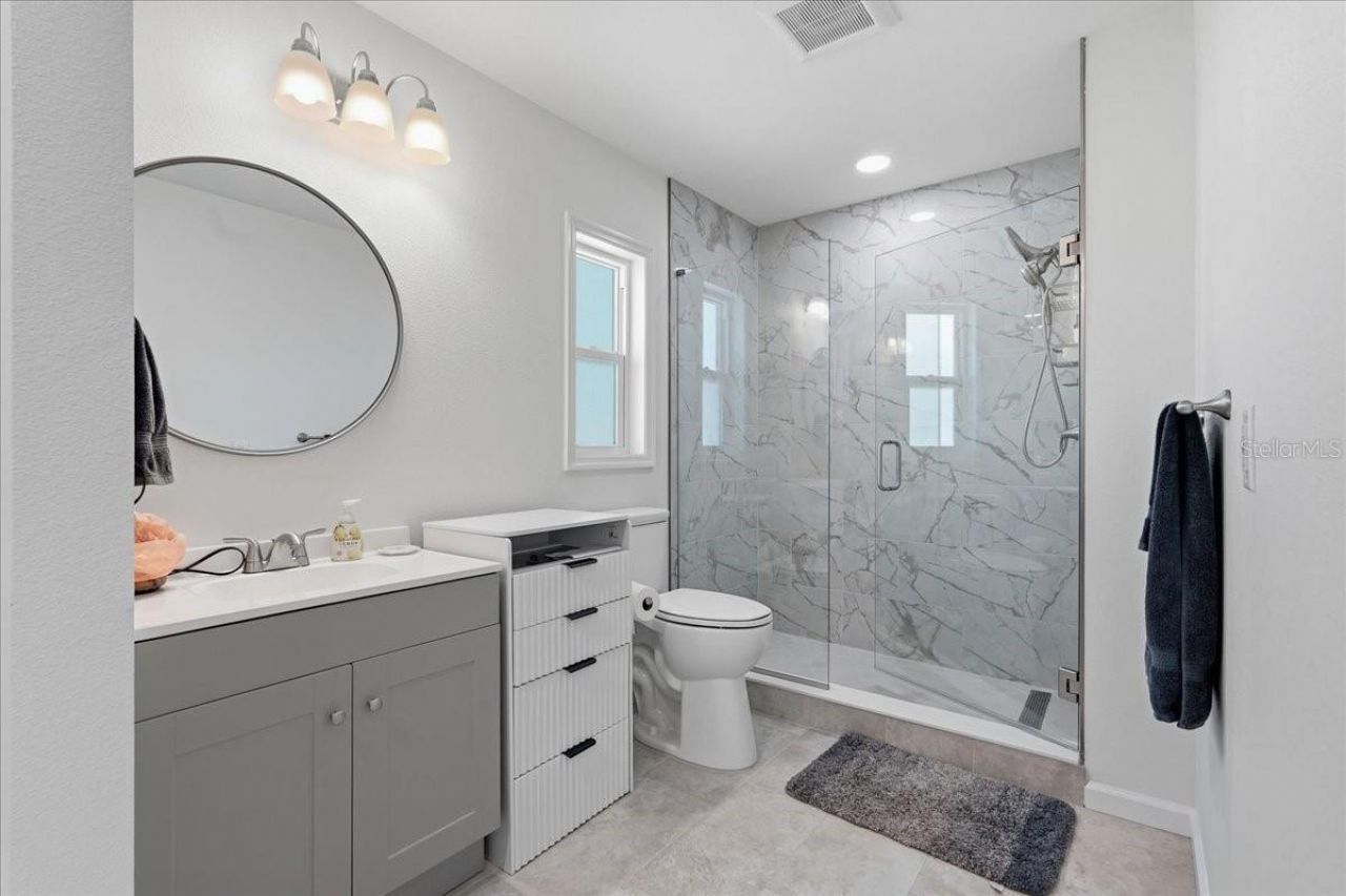 404 Laurel Lane, Palm Harbor, FL 34683 Photo