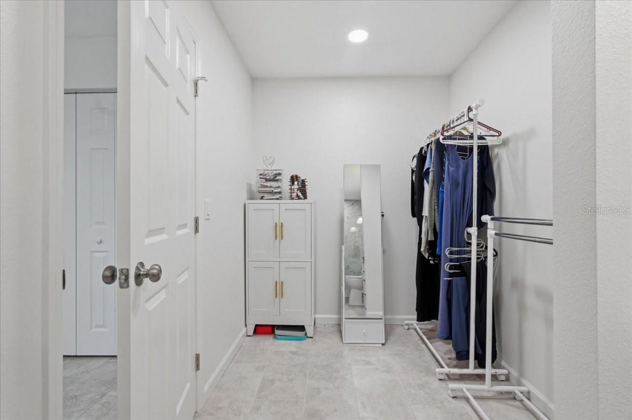 404 Laurel Lane, Palm Harbor, FL 34683 Photo