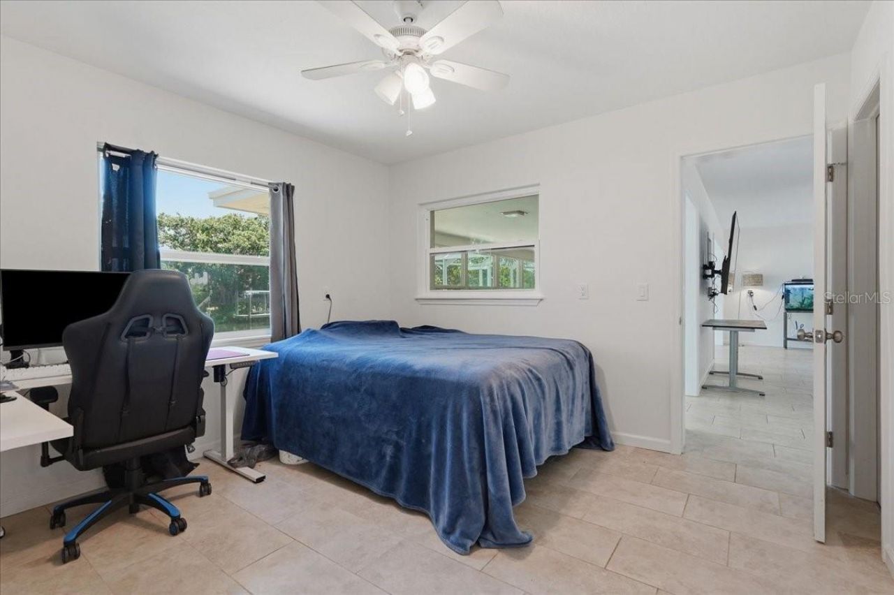 404 Laurel Lane, Palm Harbor, FL 34683 Photo