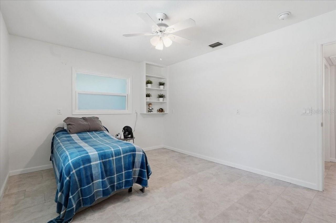 404 Laurel Lane, Palm Harbor, FL 34683 Photo