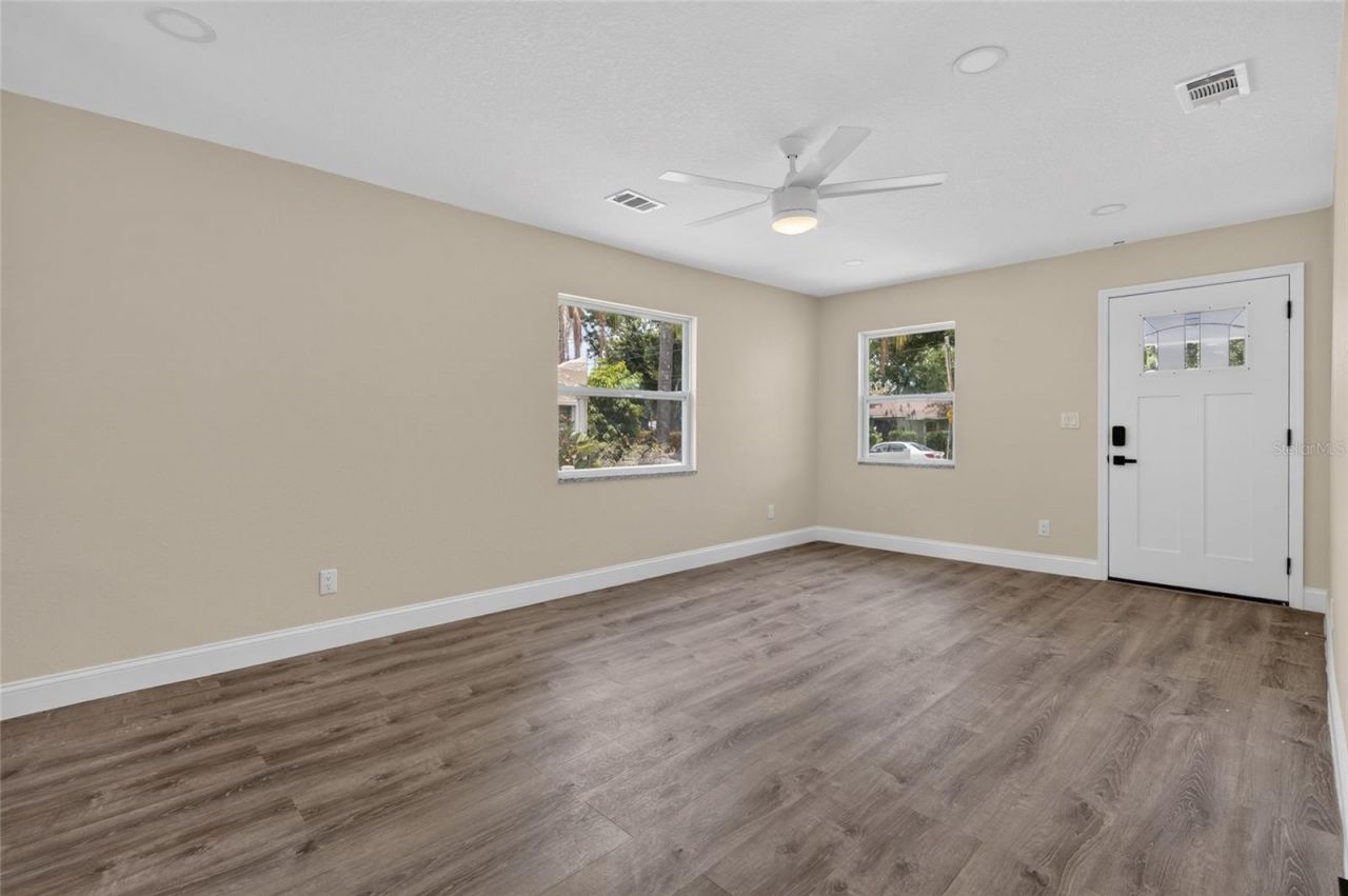 5020 22nd Street N, Saint Petersburg, FL 33714 Photo