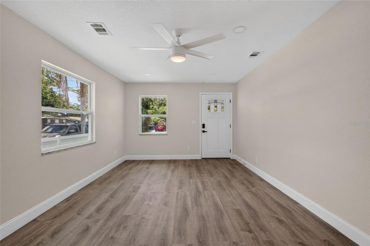 5020 22nd Street N, Saint Petersburg, FL 33714 Photo