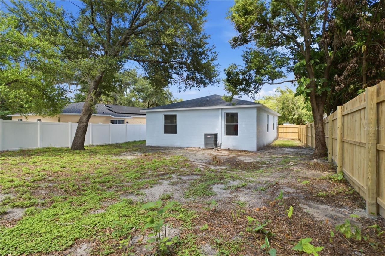 6812 Lyman Avenue , Tampa, FL 33610 Photo