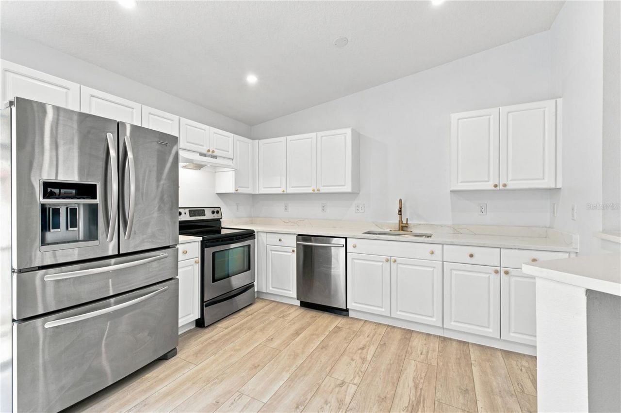 6812 Lyman Avenue , Tampa, FL 33610 Photo