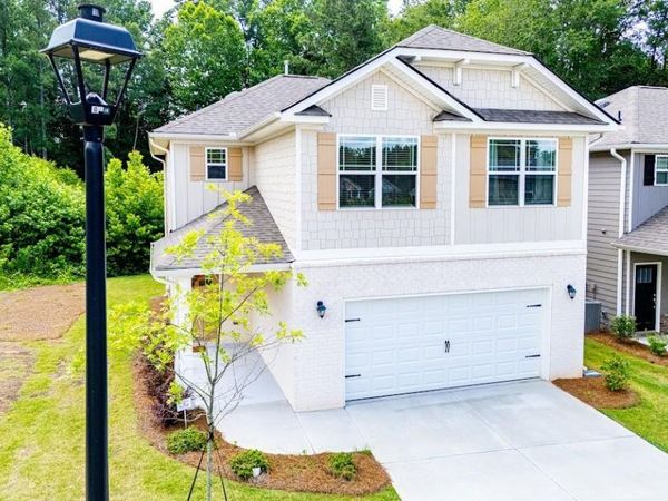 205 Vineyard Walk, Carrollton, GA 30117