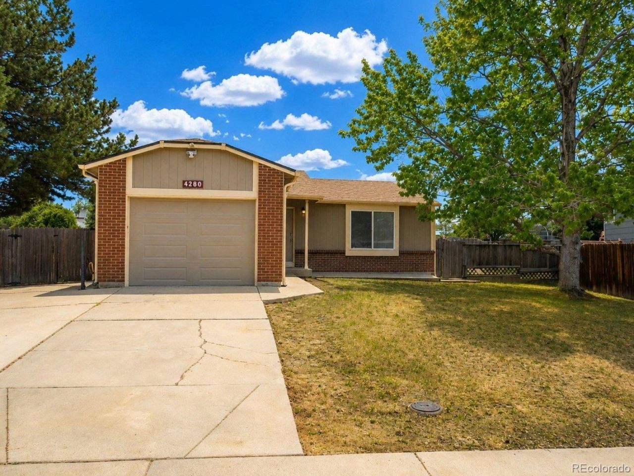 4280 S Biscay Circle, Aurora, CO 80013 Main Photo