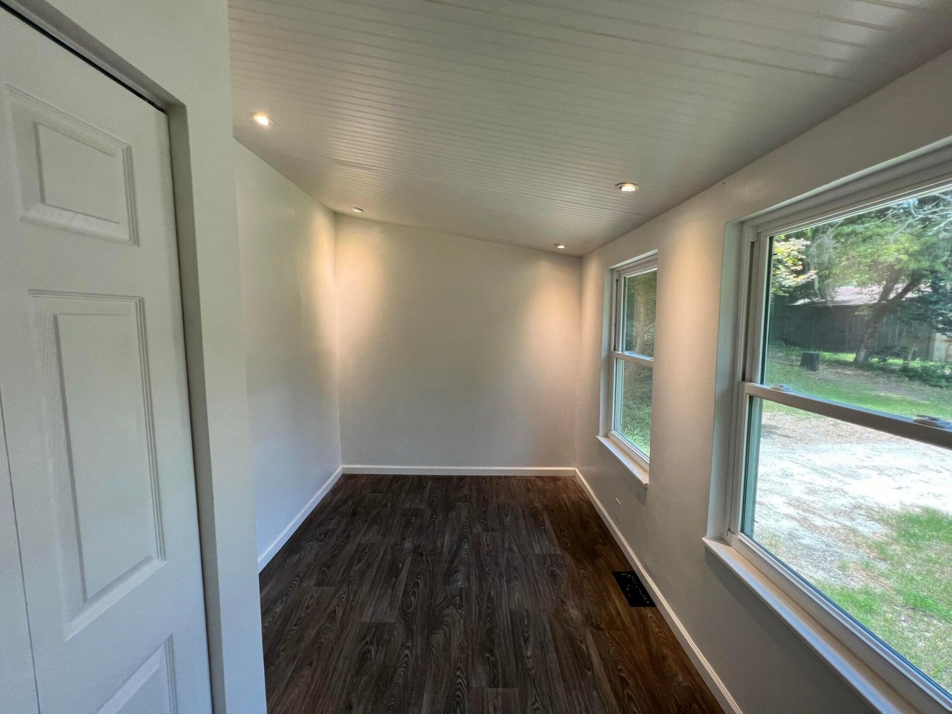 1005 Kirby Drive Photo 16