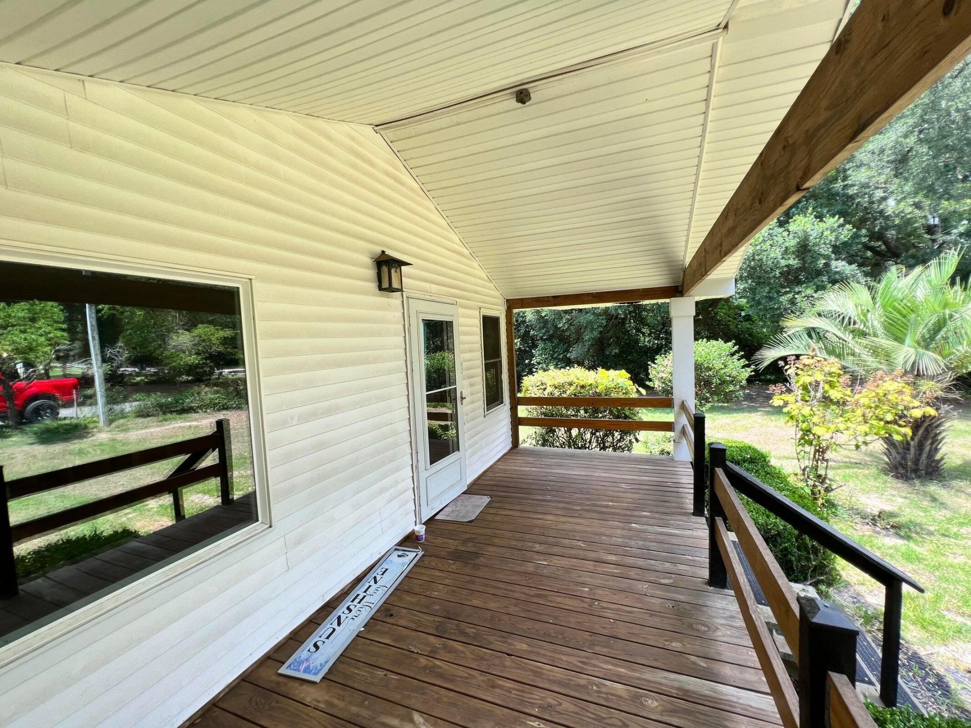 1005 Kirby Drive Photo 4