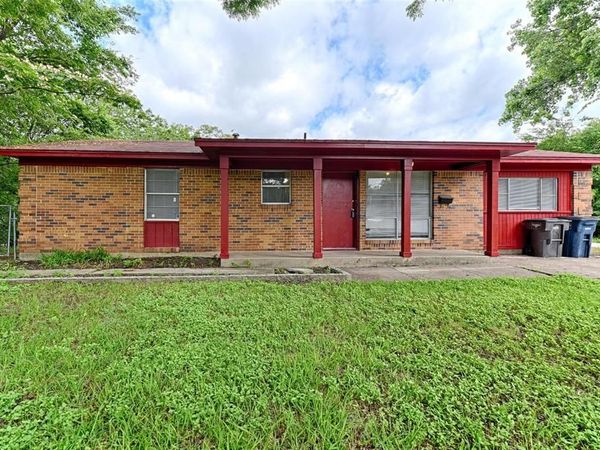 4909 Dalevale Court, Fort Worth, TX 76135