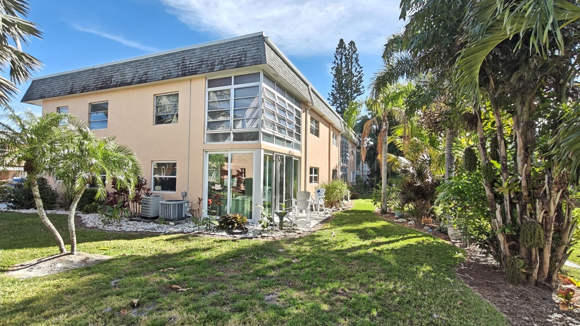 2950 SE Ocean Boulevard, Unit 37-6, Stuart, FL 34996 Photo