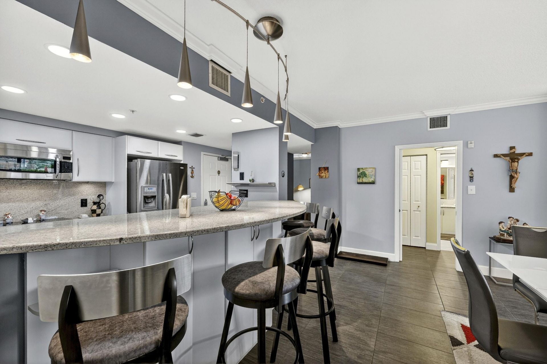 511 Lucerne Avenue, Unit 312, Lake Worth Beach, FL 33460 Photo