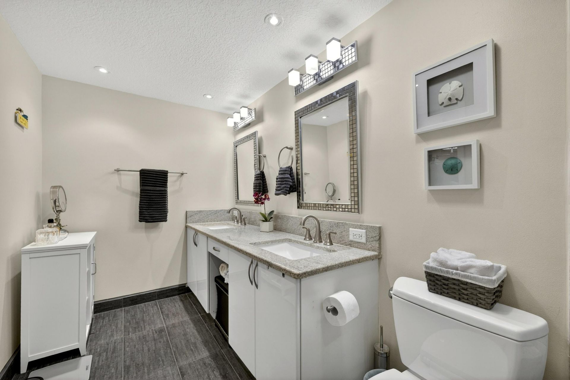 511 Lucerne Avenue, Unit 312, Lake Worth Beach, FL 33460 Photo