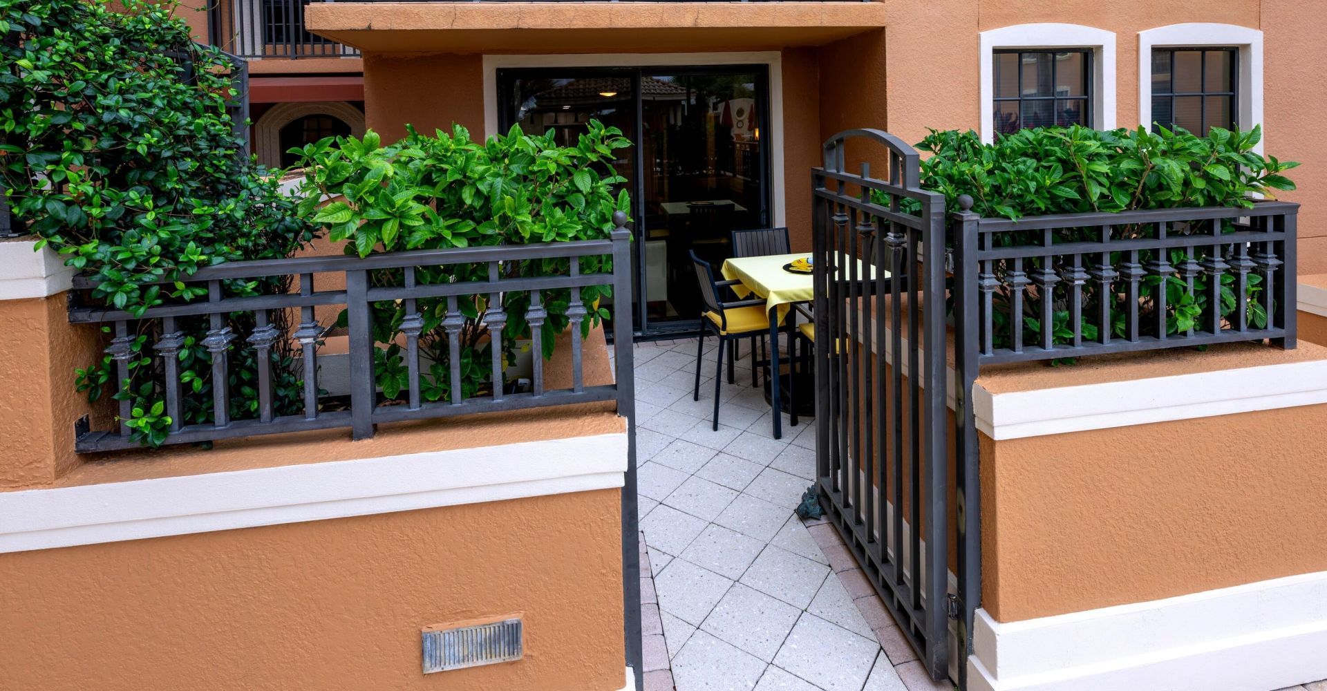 511 Lucerne Avenue, Unit 312, Lake Worth Beach, FL 33460 Photo