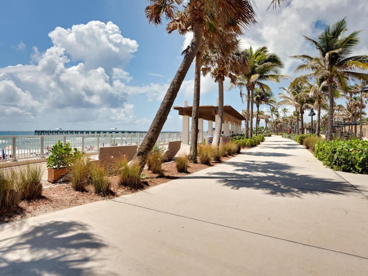 511 Lucerne Avenue, Unit 312, Lake Worth Beach, FL 33460 Photo