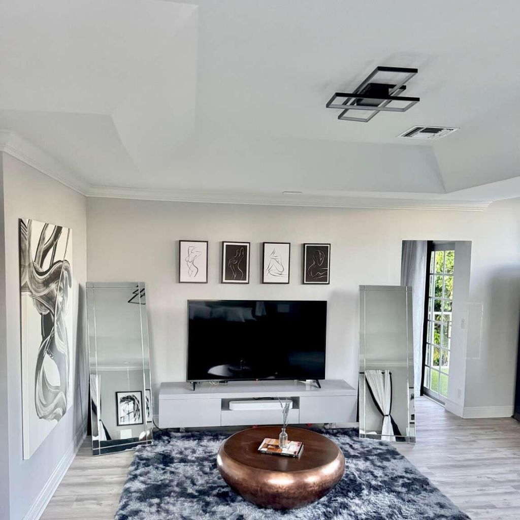 233 Pershing Way, West Palm Beach, FL 33401 Photo