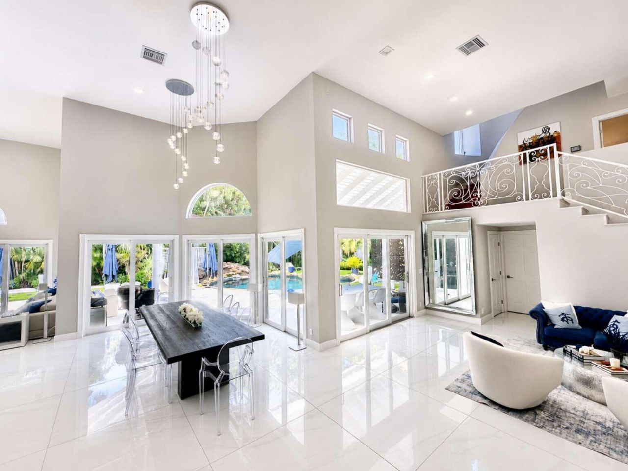 233 Pershing Way, West Palm Beach, FL 33401 Photo