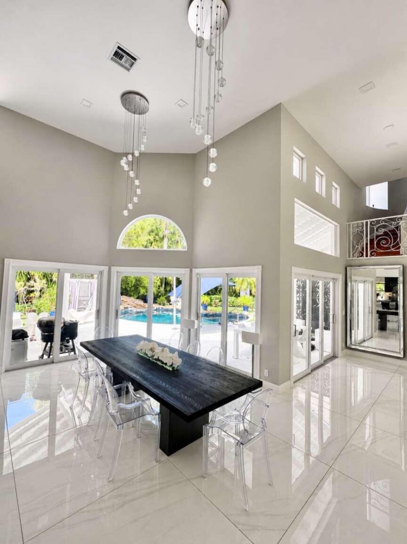 233 Pershing Way, West Palm Beach, FL 33401 Photo