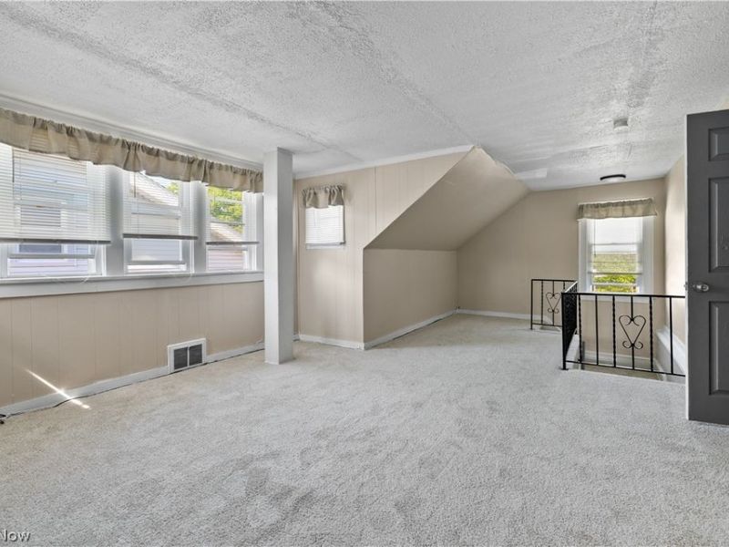 3811 W 136th Street, Cleveland, OH 44111 Photo 28