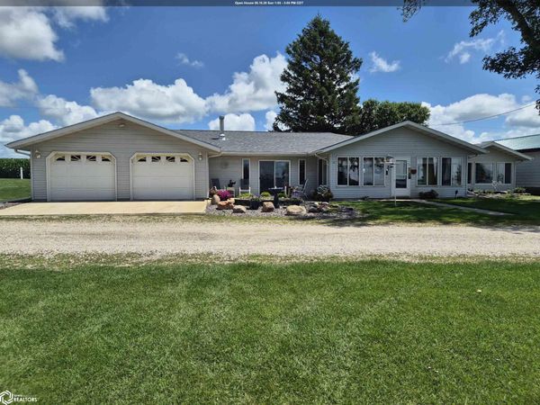 1990 Elm Lake Drive, Clarion, IA 50525