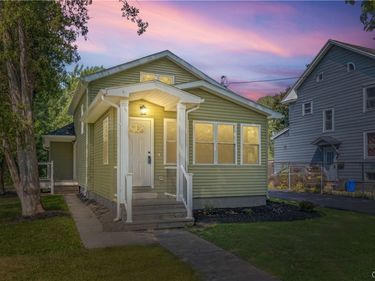 719 Oswego Street, Liverpool, NY 13088