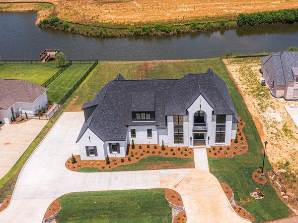 174 Westlake Circle, Madison, MS 39110