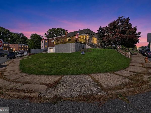601 COLEBROOK ROAD, PHILADELPHIA, PA 19115