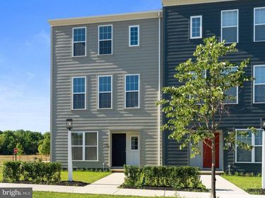 23 SNAP DRAGON ROAD, CARLISLE, PA 17015