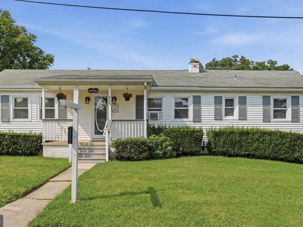 905 OAK STREET, FREDERICK, MD 21703