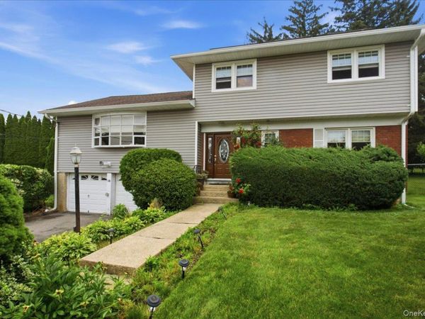 16 Baldwin Lane, Scarsdale, NY 10583