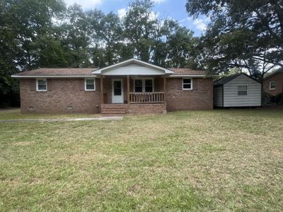 215 South Pine St. , Johnsonville, SC 29555