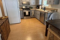 215 South Pine St.  photo 4