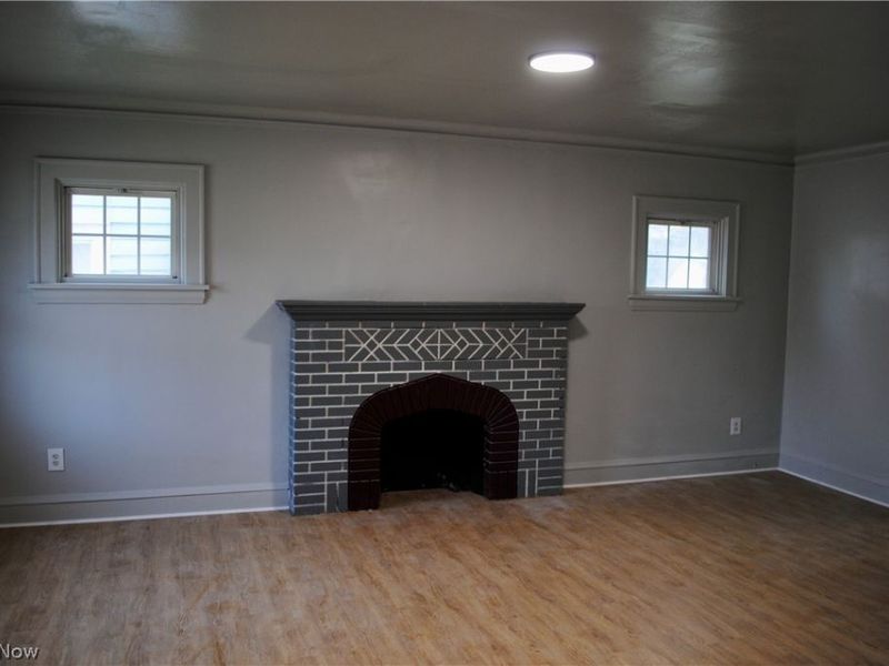 13402 Alvin Avenue, Garfield Heights, OH 44105 Photo 3