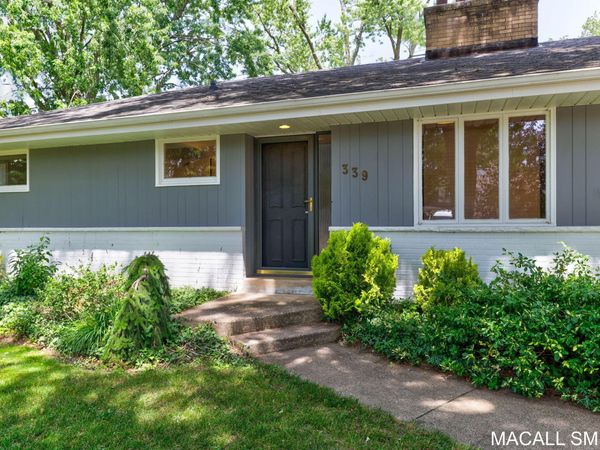 339 Wildwood Drive, Holland, MI 49423