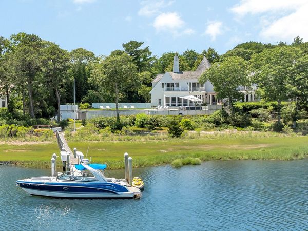 25 Oyster Way, Barnstable, MA 02655