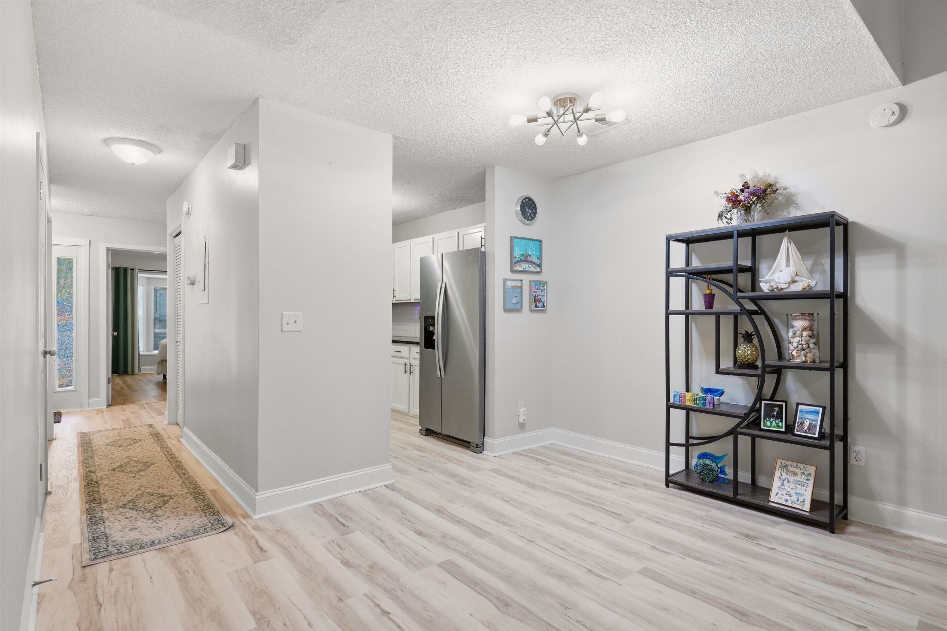 7880 Champion Way Photo 10