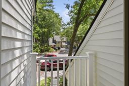 7880 Champion Way photo 4