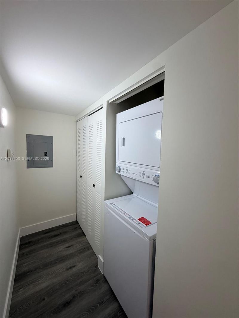 4705 SW 62nd Ave , Unit 104, Davie, FL 33314 Photo
