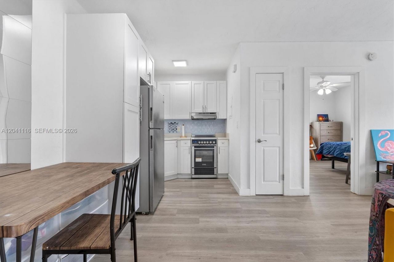7400 Harding Ave , Unit 20, Miami Beach, FL 33141 Photo