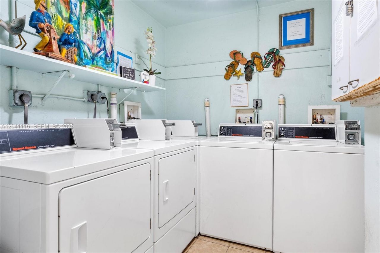 7400 Harding Ave , Unit 20, Miami Beach, FL 33141 Photo