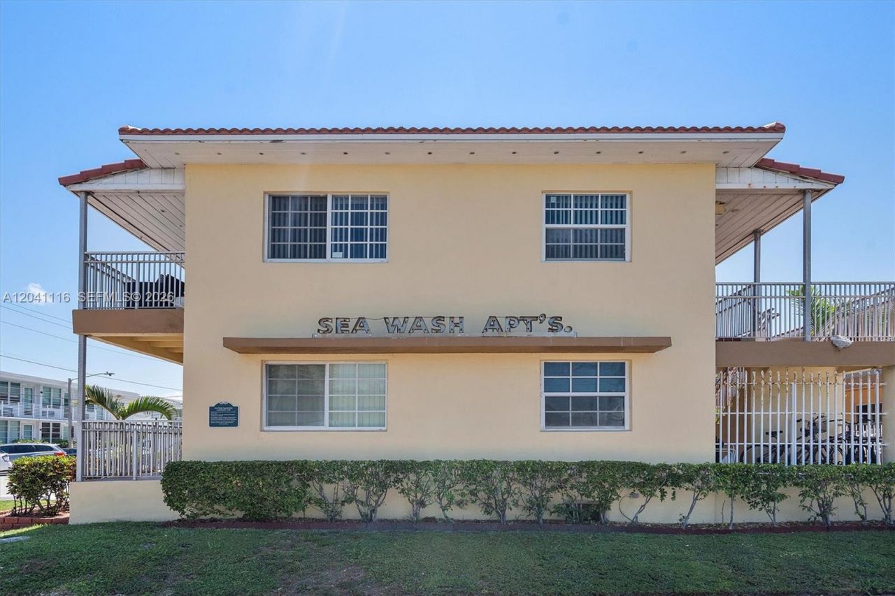 7400 Harding Ave , Unit 20, Miami Beach, FL 33141 Photo