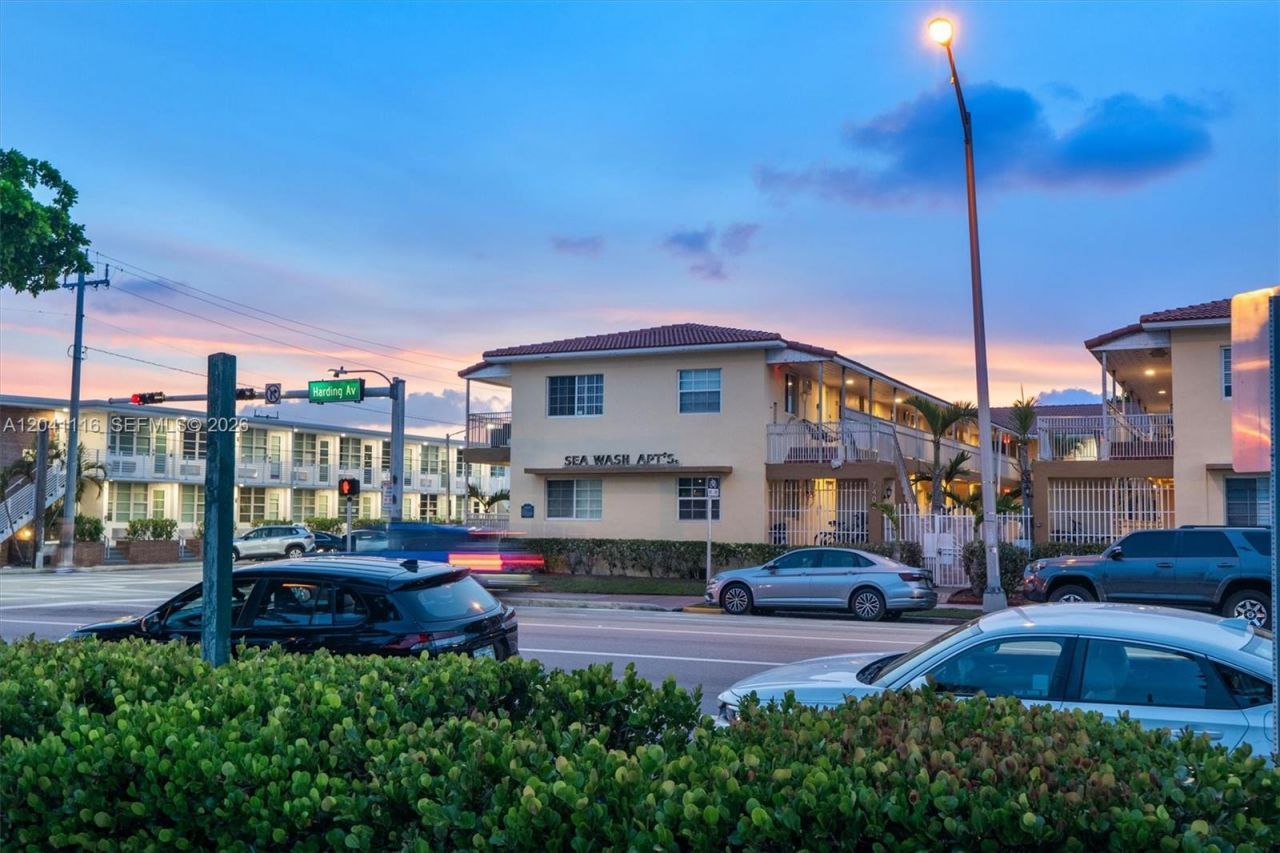 7400 Harding Ave , Unit 20, Miami Beach, FL 33141 Photo