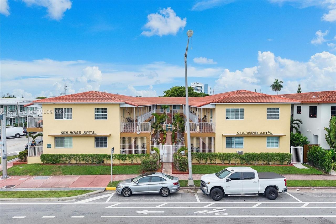 7400 Harding Ave , Unit 20, Miami Beach, FL 33141 Photo