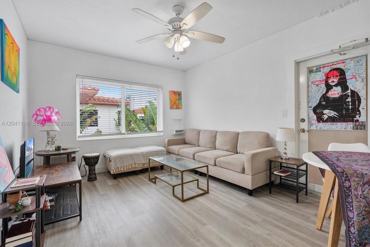 7400 Harding Ave , Unit 20, Miami Beach, FL 33141 Photo