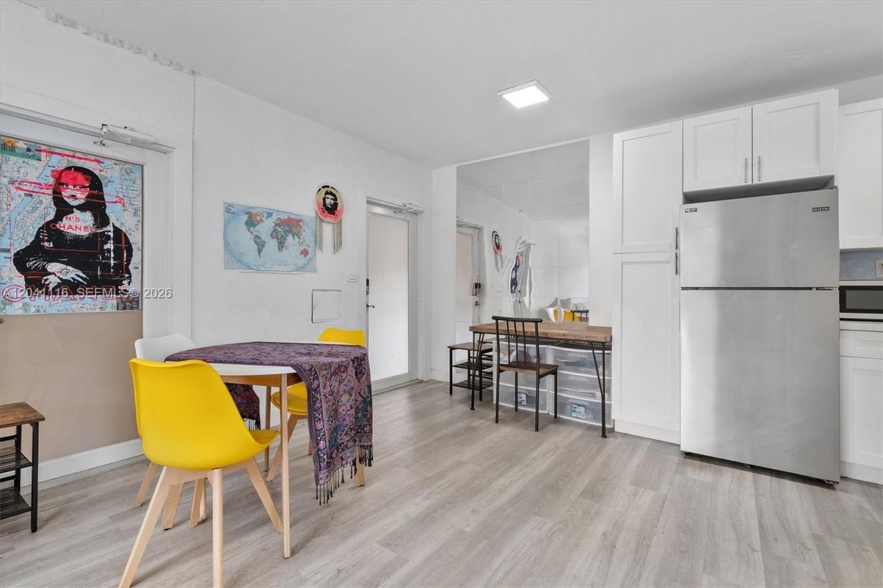 7400 Harding Ave , Unit 20, Miami Beach, FL 33141 Photo