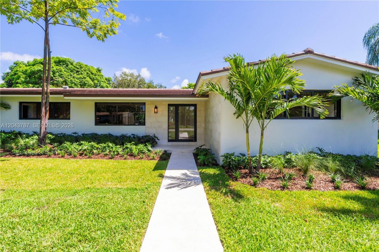 7845 SW 161st St, Palmetto Bay, FL 33157 Photo
