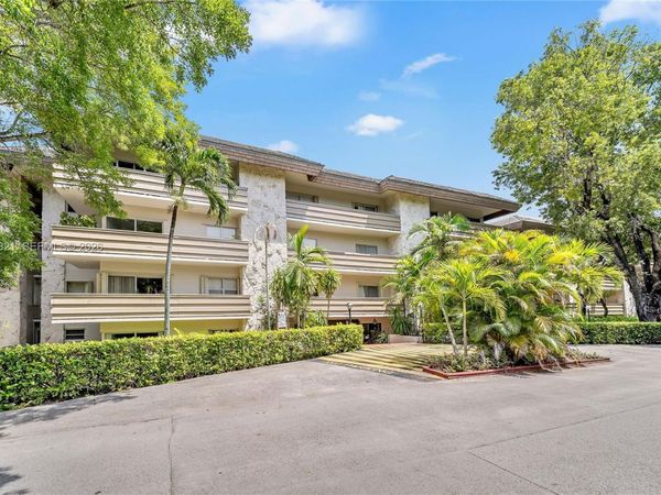 1205 Mariposa Ave , Unit 307, Coral Gables, FL 33146