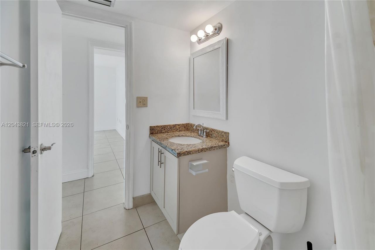 1205 Mariposa Ave , Unit 307, Coral Gables, FL 33146 Photo