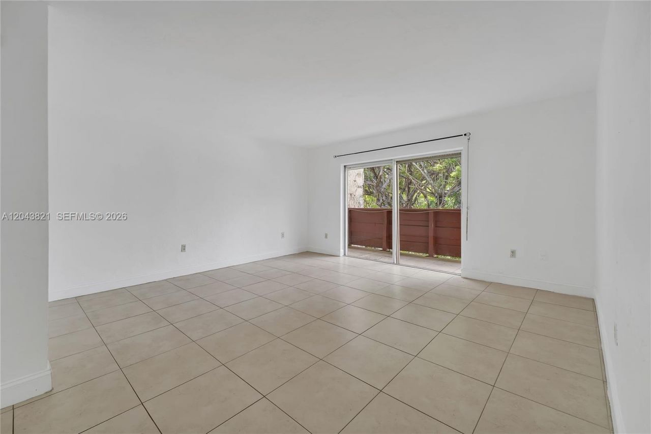 1205 Mariposa Ave , Unit 307, Coral Gables, FL 33146 Photo
