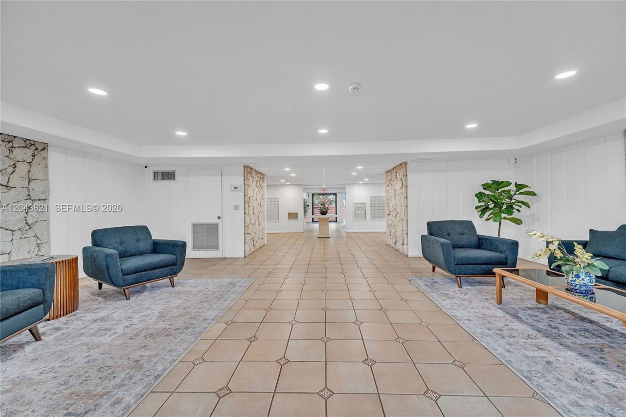 1205 Mariposa Ave , Unit 307, Coral Gables, FL 33146 Photo