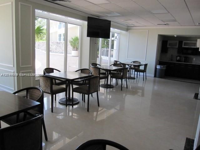 3180 S Ocean Dr, Unit 621, Hallandale Beach, FL 33009 Photo